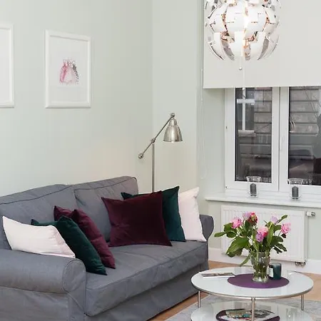 Friendly - Downtown *